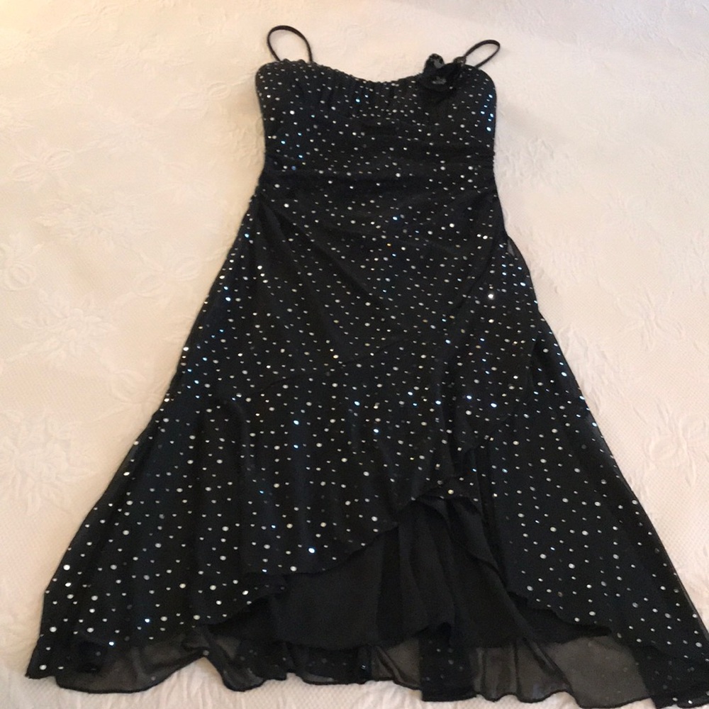 Wedding? Prom?Amazing black dress with silver dots